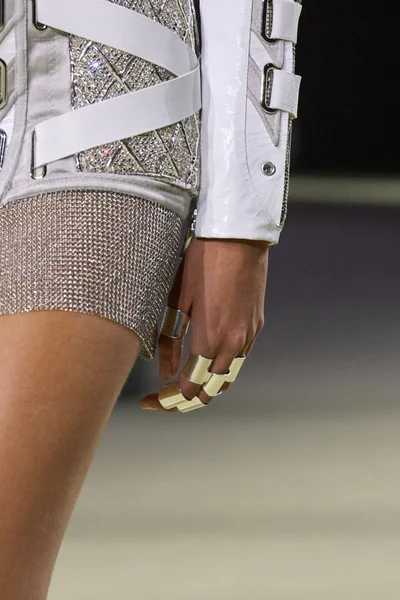 Look 47